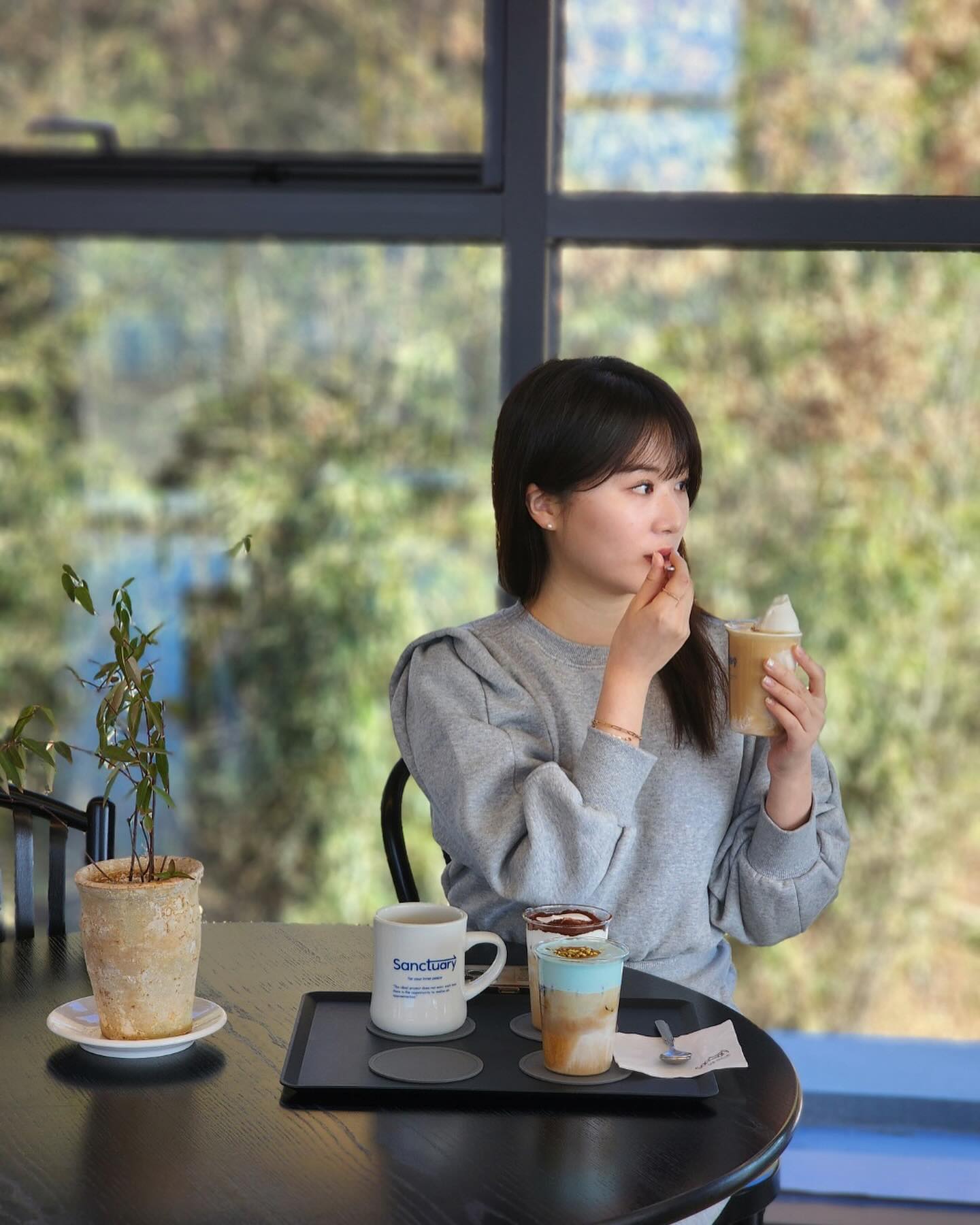 이건 갤럭시 갬성 
다음 핸드폰은 갤럭시 사야지~