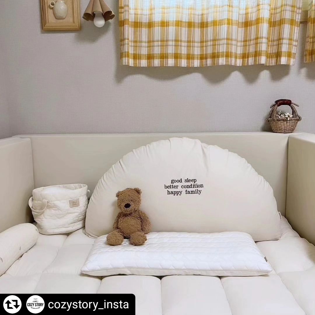 #리그램 - cozystory_insta by get_regrammer
서/포/터/즈 📢 모집

국내 유일! 문이 범퍼매트!
"써봐야 좋은거 알겠다" 하시는 분들
신청해주세요 🤍
다리 잛아서 꼭 필요한 엄마도
신청해주세요 ㅋㅋㅋ(🙋‍♀️나)

▪️모집기간 : 2024.07.08 - 07.19
▪️발표 : 2024.07.25
▪️접수방법
팔로워 ✔️ 리그램 ✔️ 좋아요✔️
댓글로 코지스토리에게 애정표현하면 끝 😍
▪️인원 : 5팀
▪️특혜 : 쌍둥이 2세트드림 🤗
세쌍둥이요?  3세트 드려요 🥳

➕️ 쌍둥이는 댓글로 미리 알려주세요

#코지스토리 #알로로 #도어범퍼매트
#코지스토리범퍼침대 #아기침대
#범퍼침대 #신생아침대 #서포터즈