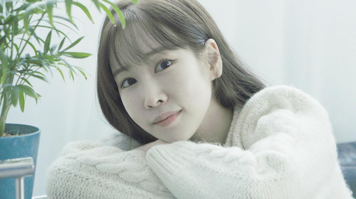 #광고 🍃🎞️ 
.
.
채광이 좋아서 너무 이쁘게 나왔던🪽
이쁜 소품랑 가구들이 가득해서 활용해서 스냅 사진 찍기 너무 좋고, 배경천도 있어서 프로필 사진도 가능합니다아!

대형 모니터도 있어서 모니터링도 가능하고, 유튜브 촬영이나 다양한 영상 찍기에도 너무너무 좋은 것 같아요. 저도 자주 갈 것 같은 느으낌 😉

* 스튜디오스머지 *
📍서울 중랑구 사가정로46길 59
📞0507-1320-9538

 #서울렌탈스튜디오 #중랑구렌탈스튜디오 #셀프스튜디오 #사가정역스튜디오 #중랑구스튜디오 #스튜디오스머지 #스냅촬영 #뷰티촬영