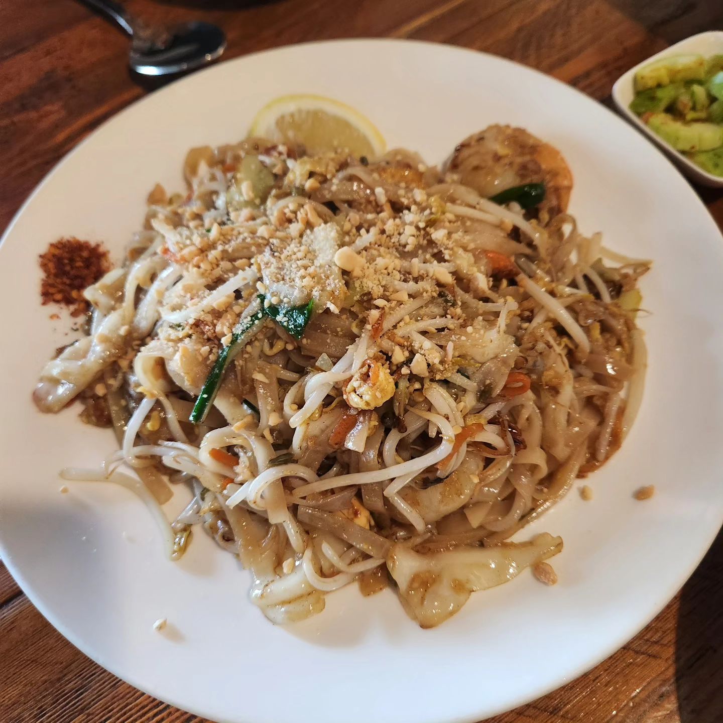 오늘은 엄마랑 남동생이랑 데이트? ㅎㅎ

넘나 배부른 점심!

#서면 #서면맛집 #어밤부 #어밤부서면점