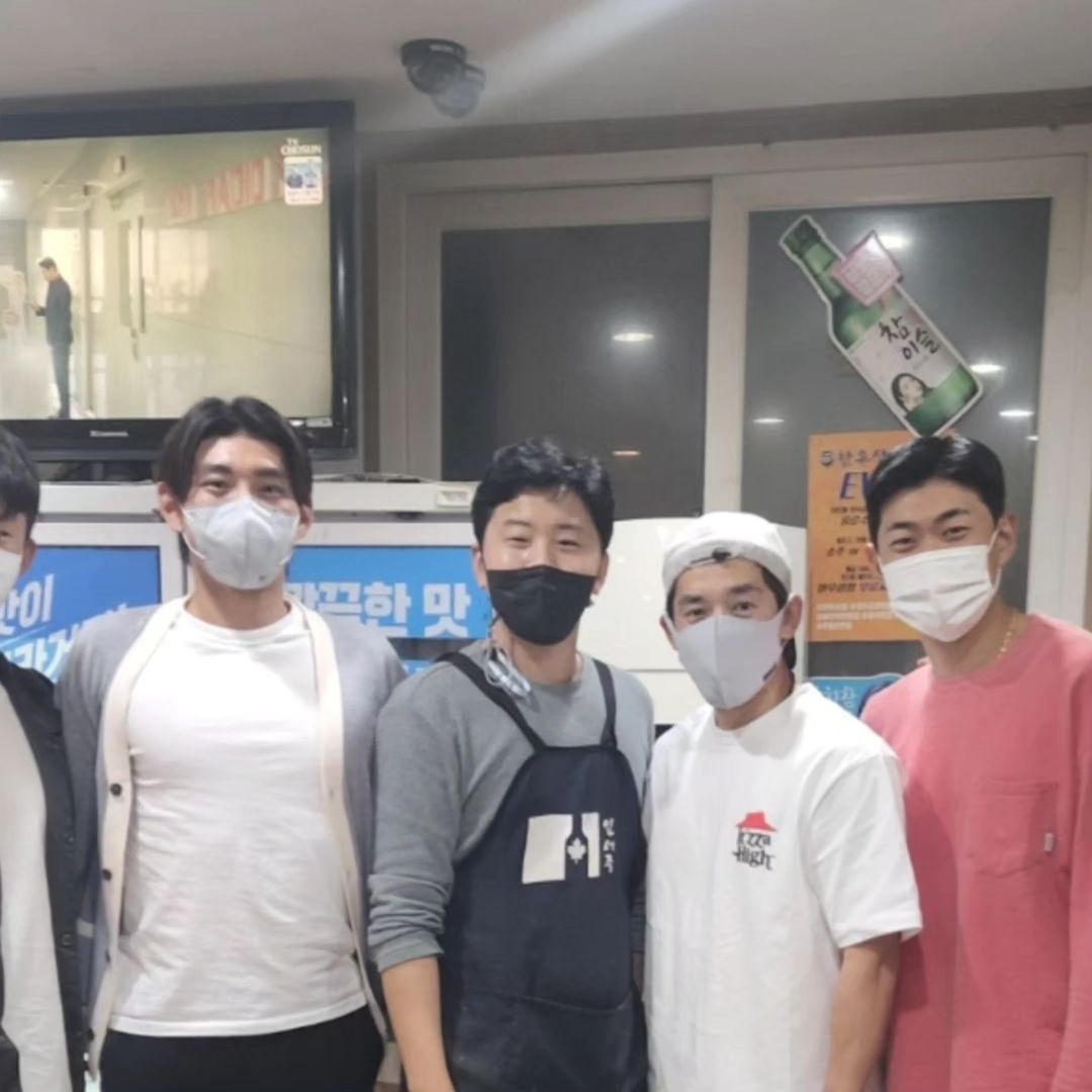 빅리거 이정후 
광주 단골 맛집 !!
한우삼창!!
샌프란시스코 빅 계약 축하합니다 ^^ 
이정후 싸인 가져가신분 !!
키움선수들 싸인 다 없어짐 ㅠㅠㅠ
#이정후#이정후mlb#이정후샌프란시스코#이정후맛집#광주이정후맛집#이정후곱창#한우삼창 
#광주맛집#광주곱창#일상#소통#광주핫플#광주가볼만한곳#빅리거이정후#기아타이거즈#기아타이거즈맛집 #키움#키움맛집#챔피언스필드맛집#김혜성#이용규#김태진#박찬혁
