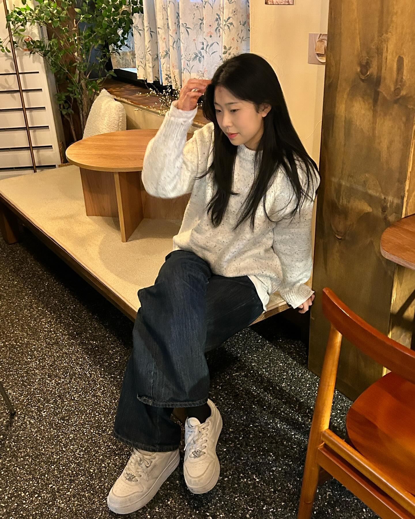 감성cafe ~? ☕️🍽️