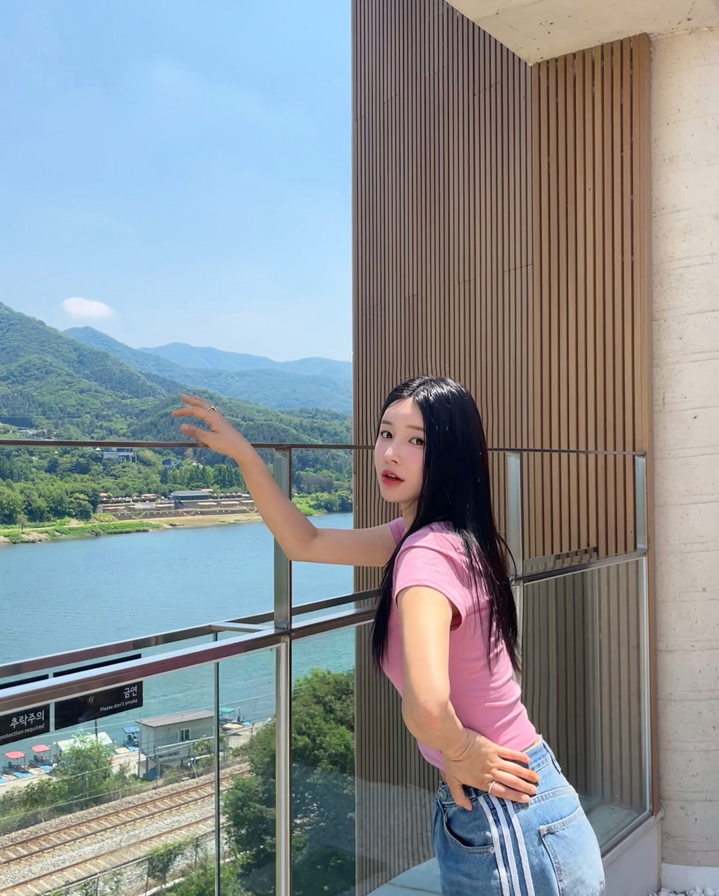 온전히 힐링만 하니 너무 좋구나🩵🤍