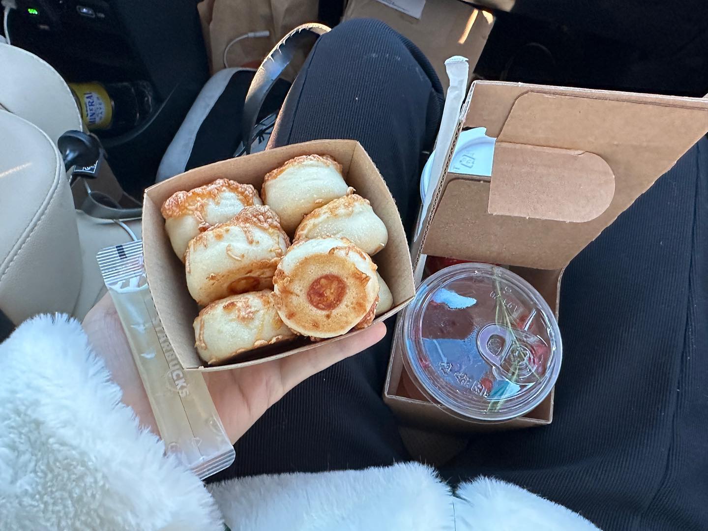 ❤️ 옥정 사는 동생의 선물 ❤️
고마워 너무 맛있었음 👍

📌 음식 사진이 결식아동에게 기부가 됩니다. 
#행복두끼챌린지 #행복얼라이언스 #도전기부왕6기 happyalliance_official