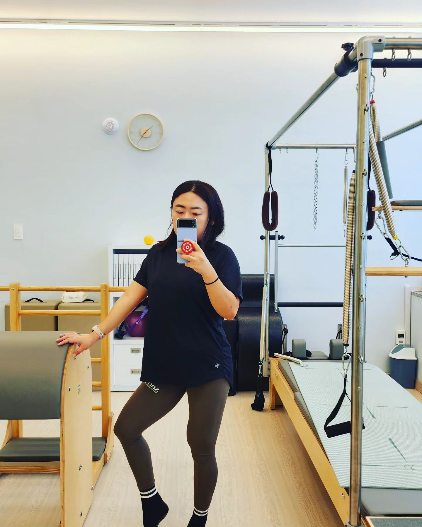 #운동기록 
 
요즘 4개월째 필라테스도 배우고 있어요😀 평소 등이나 고관절에 통증이 있었는데 많이 개선되고 복부힘도 많이 좋아진것 같아요
아직 따라하기 힘든 동작들이 더 많지만🤣 열심히 배워보겠습니다!

thebodylab_gr