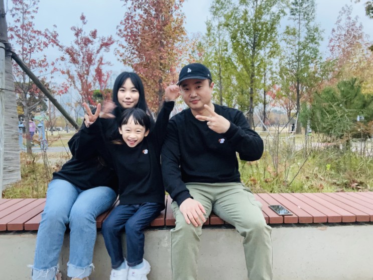 옥스타 편하고 이쁜 패밀리룩 맨투맨