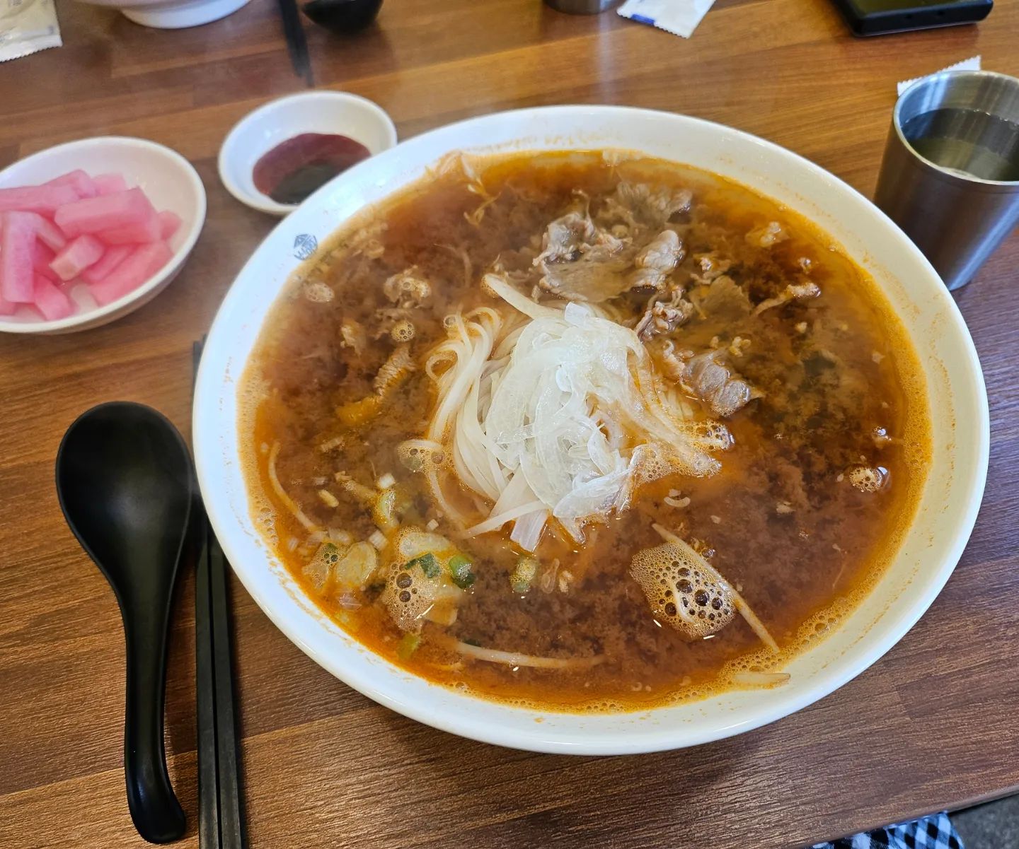 점심 외식 #쌀국수
진짜 진짜 맛있어서 자주 가는
회사 근처 맛집 🩷
#신머이쌀국수
#매운소고기쌀국수