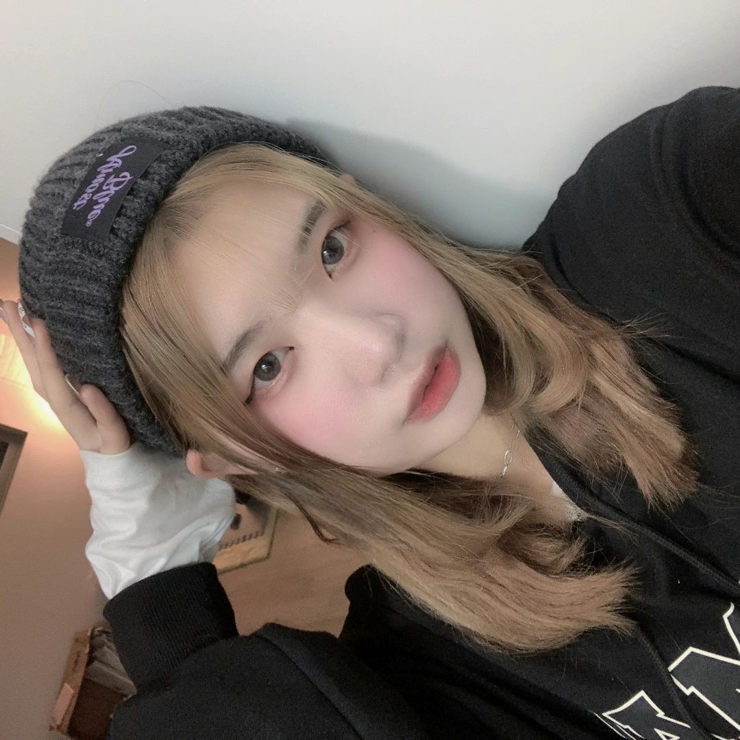 딸기우유 🧃