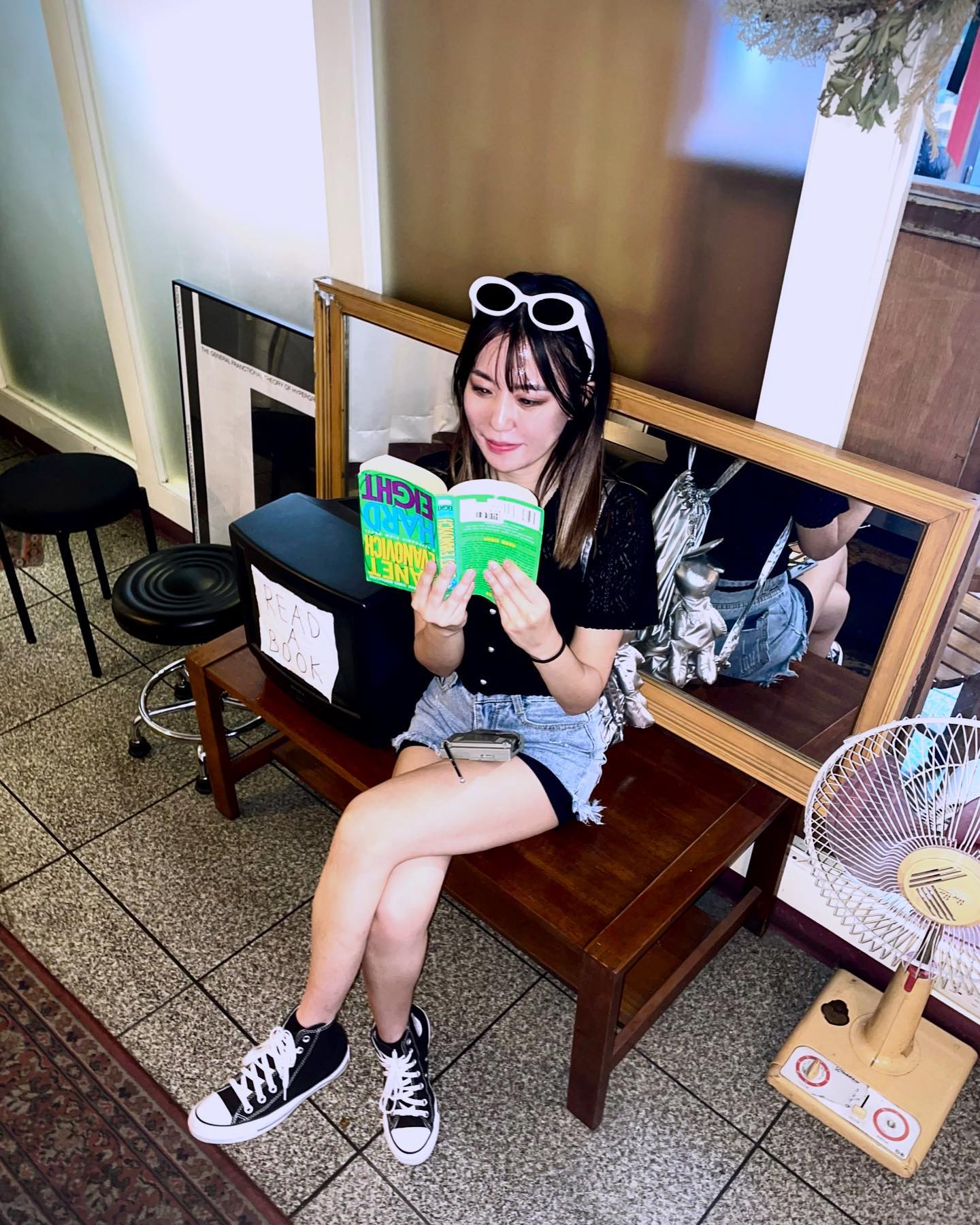 롬곡옾높?  주말은 영원히, #영원아카이브 youngwon_archive 

📍대구 중구 국채보상로 631 2층 , 공평동 88-1
⏰ 12:00-23:00

#대구카페 #대구가볼만한곳 #대구핫플 #교동카페 #영원