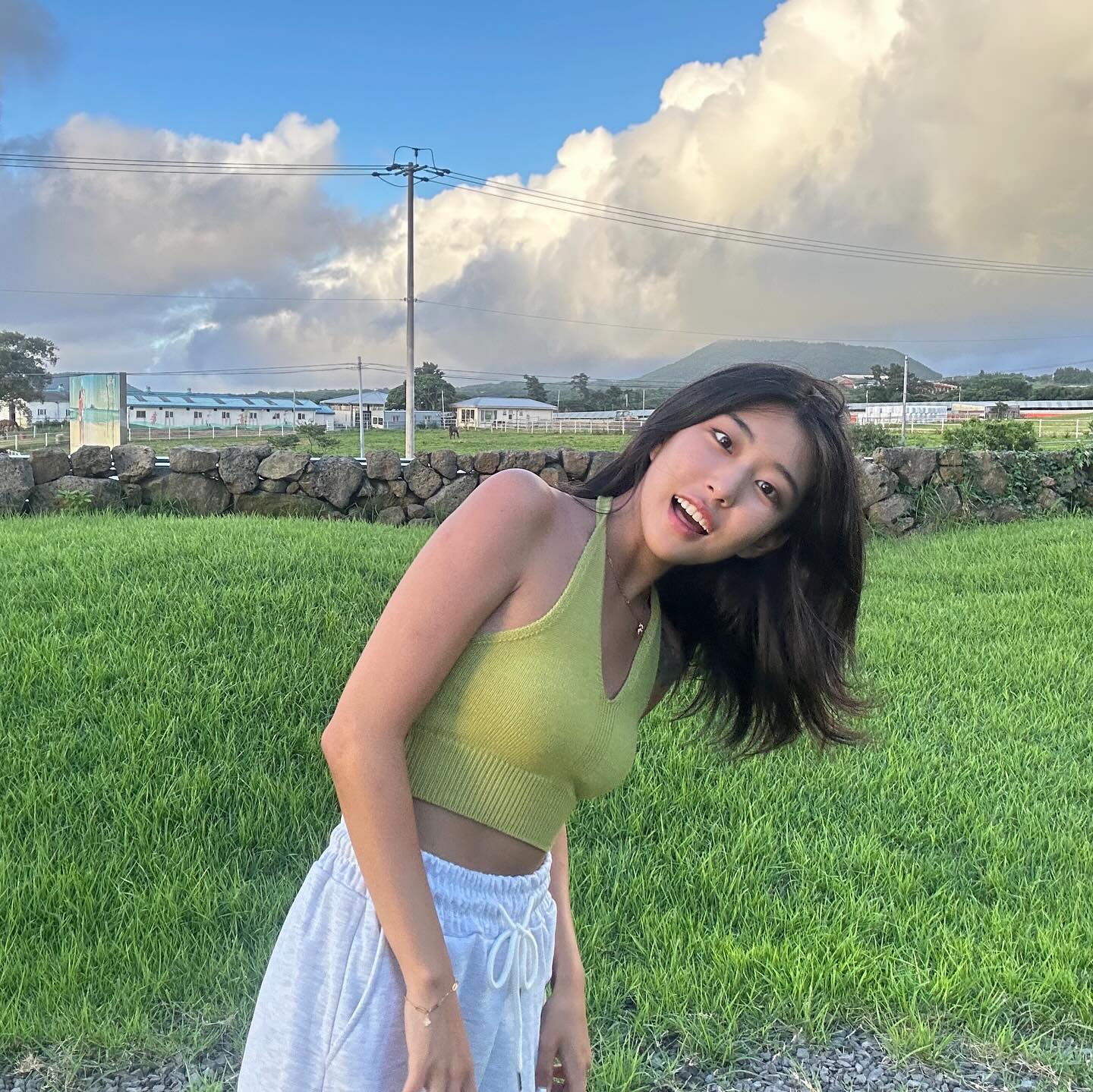 🧚🏾‍♀️