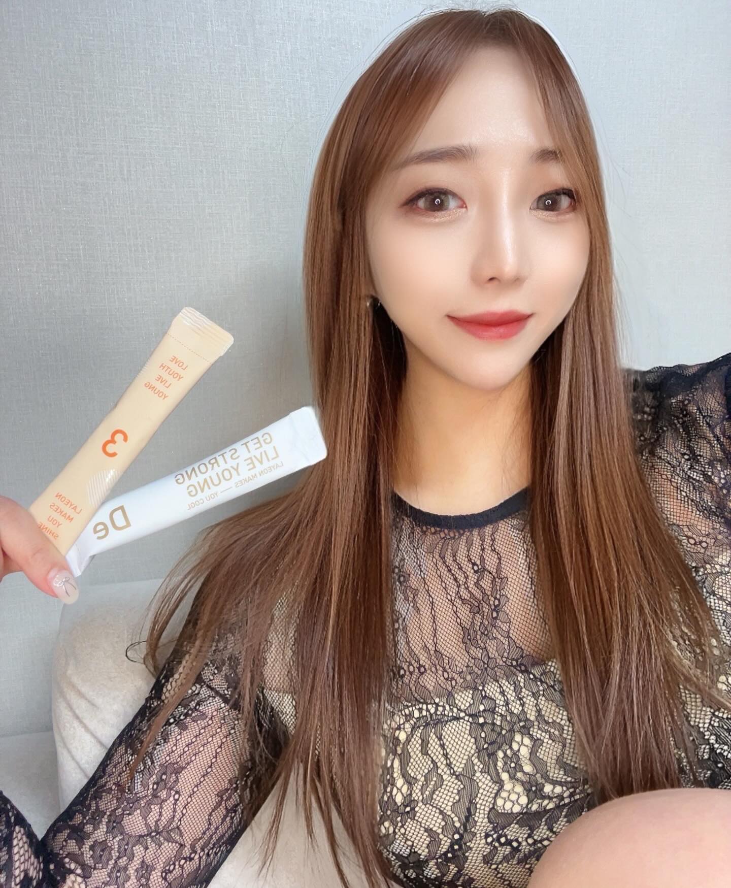 설연휴 #빼빼환 덕분에 살안찌궁 잘버틴 나🤞
다이어트한약으로 유명한 라연한의원 빼빼환
요즘 잘먹으면서 몸이 가벼워지는중🩷
모두 같이 봄준비 합시다 옷이얇아진다궁.. !비상🐷

#다이어트 #빼빼환후기 #다이어트한약 #다이어터 #운동하는여자