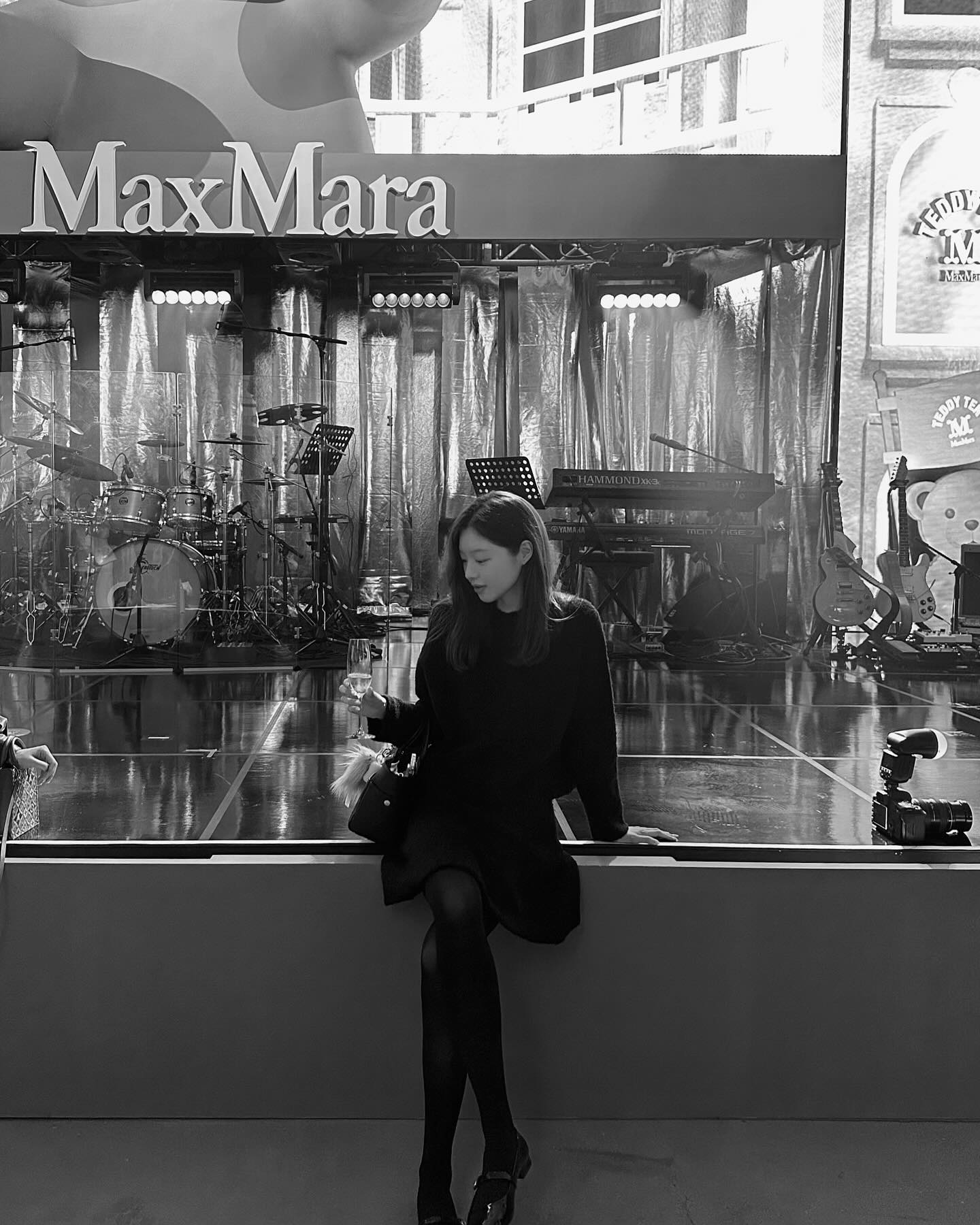 오랜만에 즐거웠던 떨스데이 나잇 🥂🪩🧸🤎
with maxmara