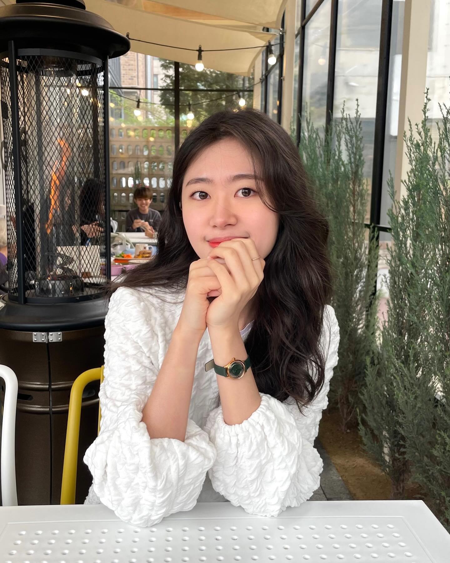 항상 가야지 가야지 하다가 벚꽃놀이 겸 방문🌸
역시 브런치, 너무 맛있다! 다음에 또 놀러갈게용😚

#판교맛집 #판교브런치 #판교브런치카페 #운중동맛집 #서판교맛집 #서판교브런치 #운중동스윗 #운중동브런치 #판교브런치 #판교브런치카페