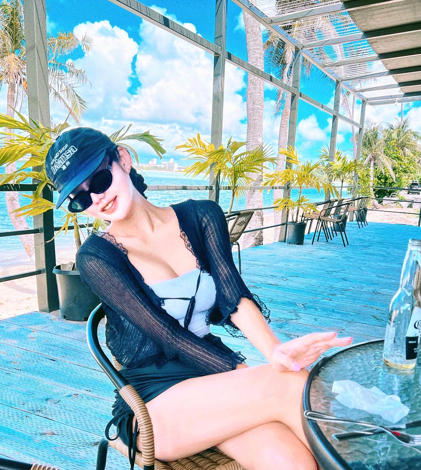 🕶️