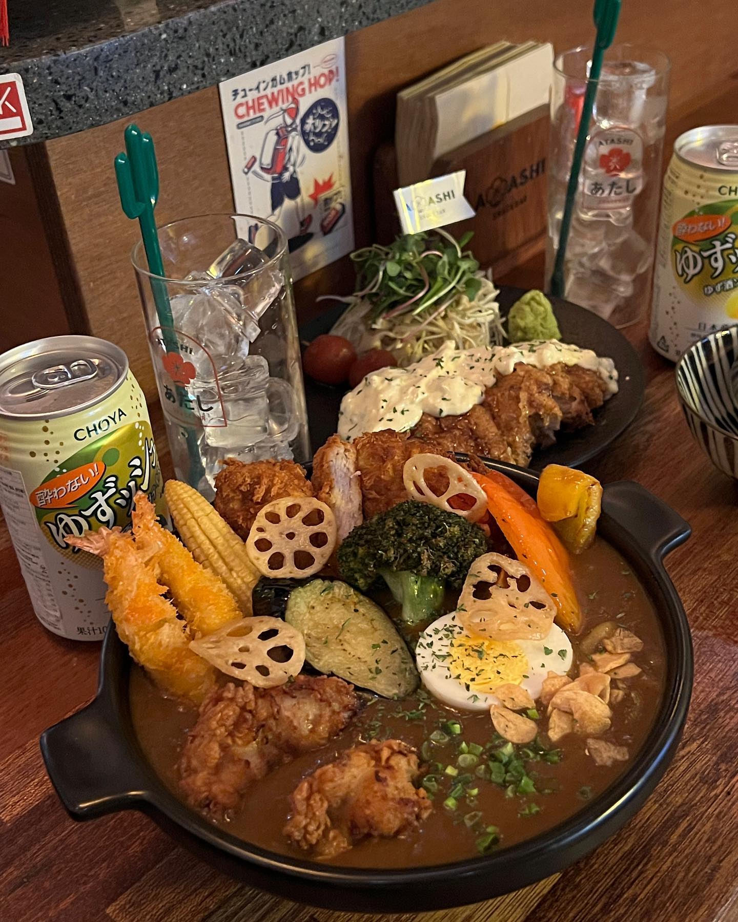 🍻
.
카레나베랑 타르타르치킨난반. 분위기 좋은 이자카야:-)
.
🎈당산 아타시
🪄서울 영등포구 양평로 75 1층
💵카레나베 22,0 타르타르치킨난반15,0 유자하이볼(논알콜)7,0