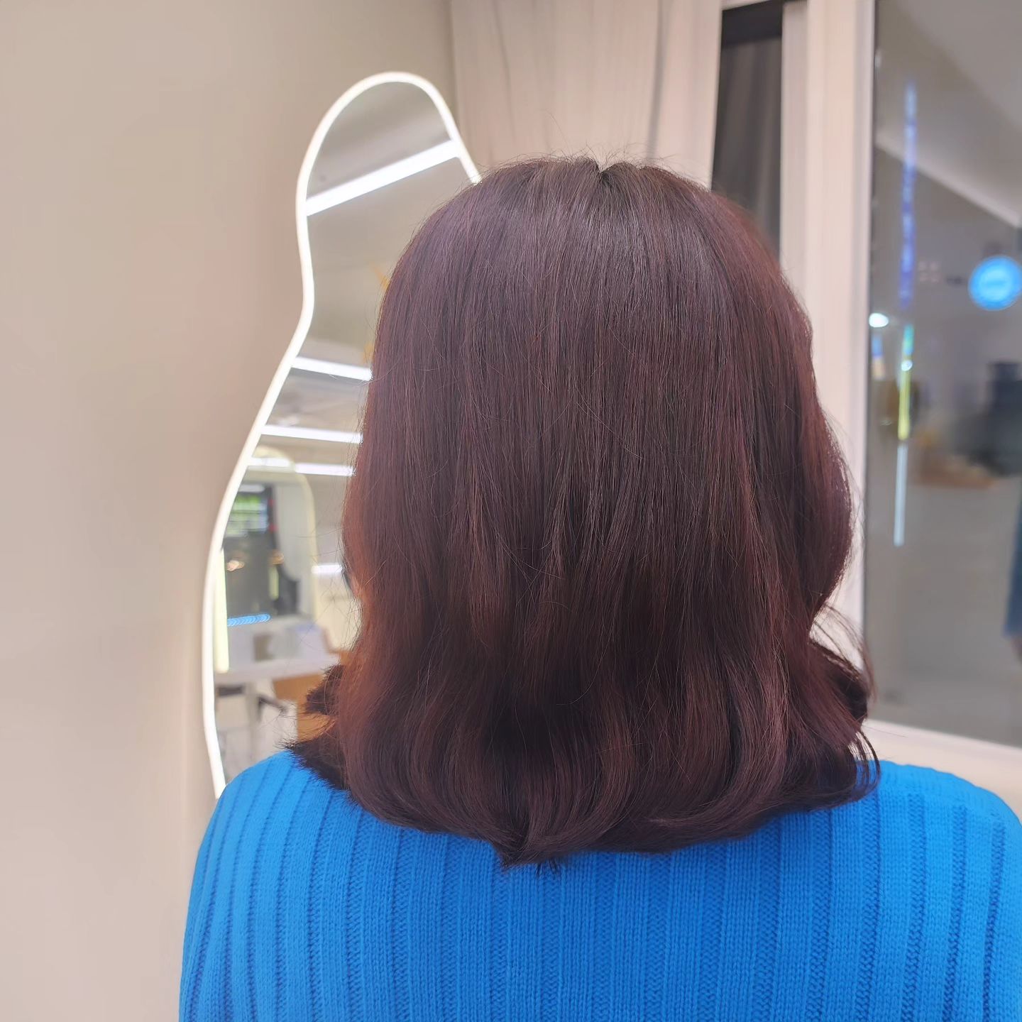 #협찬#안산미용실#에이바헤어안산상록수점 

거지존에 입성한 중단발 물결펌/S컬펌 
잦은 염색으로 상해있는 모발에 클리닉을
충분히 한 뒤에 최대한 컬이 잘 나오고
상하지 않도록 최선을 다해 머리를 해주신 
수정실장님 너무 감사드립니다.
덕분에 예쁜 펌 해서 머리 기를 수 
있을 것 같아요~~