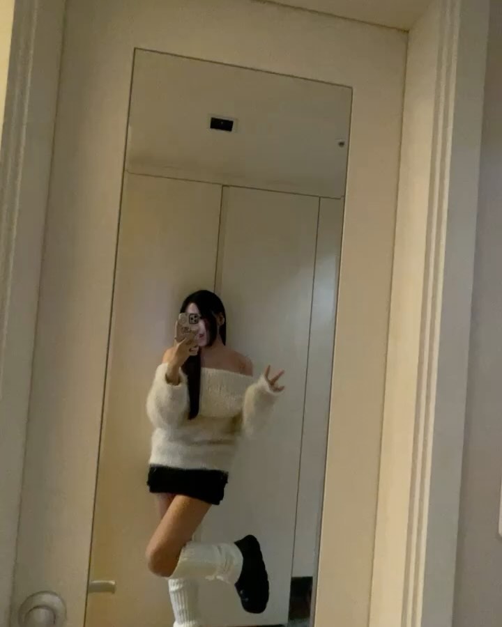 사랑하는 친구들에게 받은 선물로 데일리룩 코디 🥰