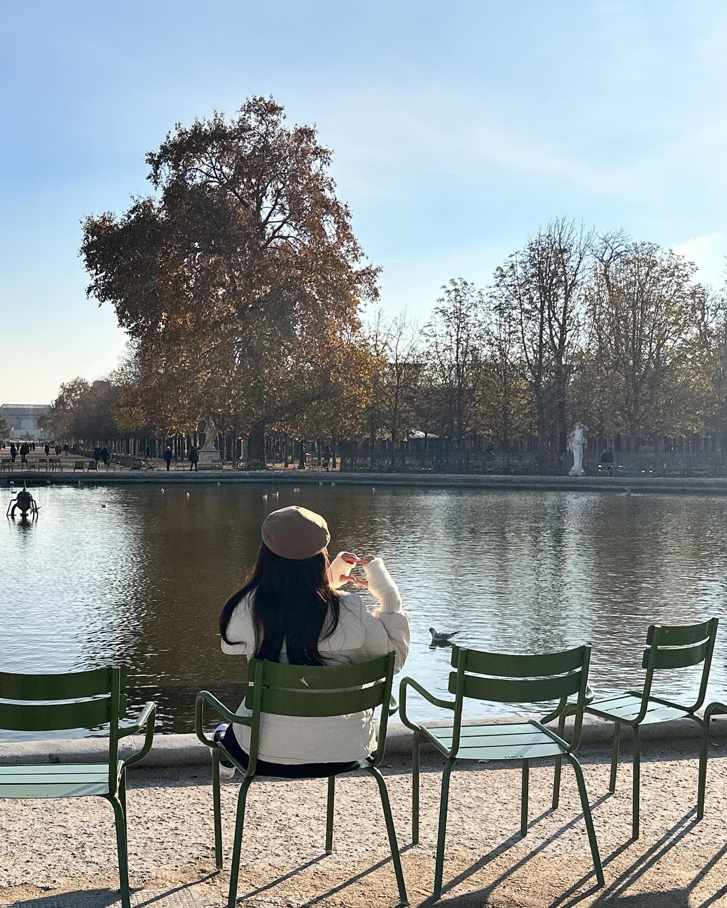 #paris 

오랜만에 꺼내보는 파리사진✨

날씨가 갑자기 봄이 온것만같네요🌿

여행 또 가고 싶다❣️
그리운 파리 🇫🇷

#파리 #파리여행 #신혼여행 #튈르리정원 #루브르박물관 #paris