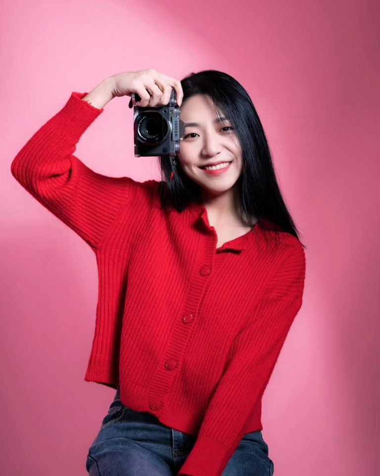 얼굴이 뭔가 바뀐 느낌인걸.. 아닌가..? 오랜만이라 어색한 내 얼굴~~~~~~
.
.
