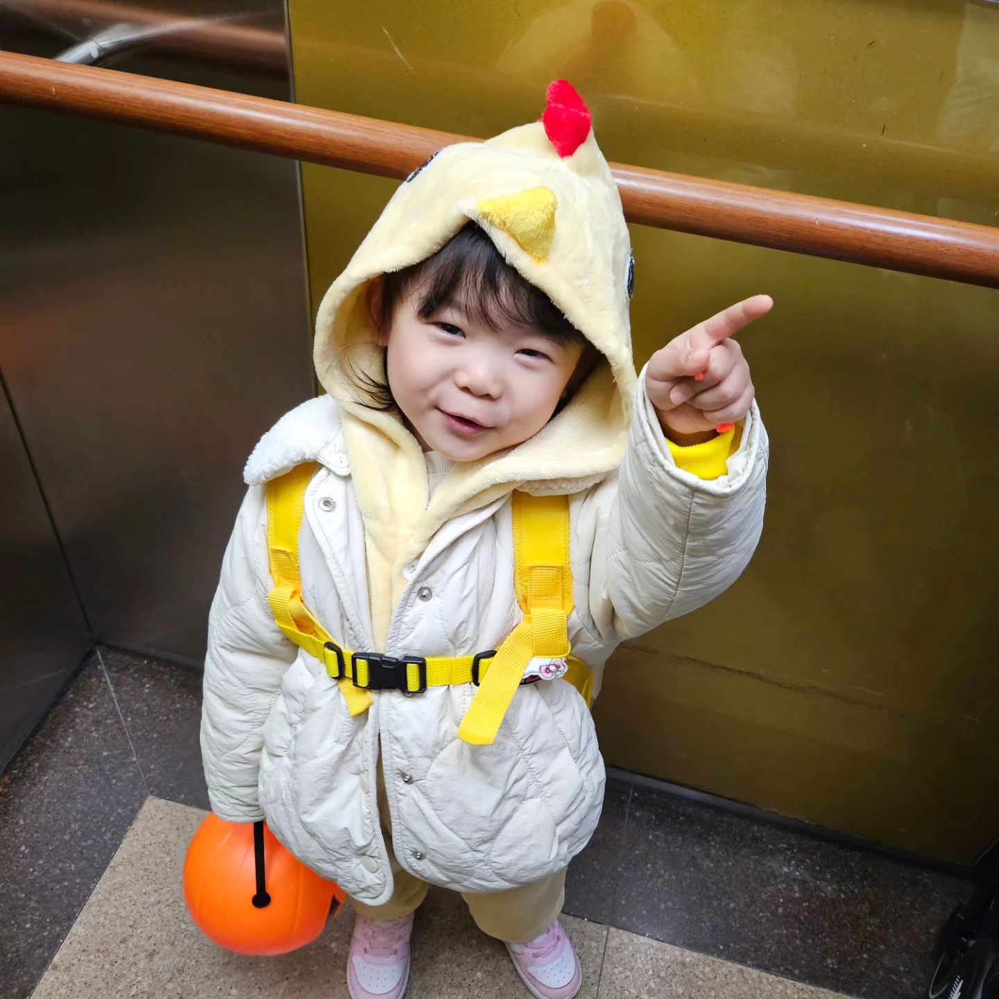 정꼬꼬입니다 꼬끼오~🐔
행사는 내일이래 미안햌ㅋㅋㅋ
내일은 공주옷입자ㅋㅋㅋ