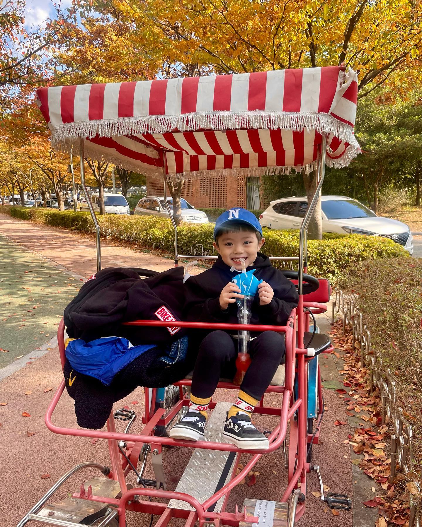펄쀅트한 주말 끄읏 ❤️
. 
. 
ㅤ ∧＿∧
　(　･∀･)
　(　つ┳⊃
ε (_)へ⌒ヽﾌ
(　　(　･ω･)
◎―◎ ⊃ ⊃
 ⠀⠀⠀∧__∧
　（｀•ω• )づ__∧
　（つ　 /( •ω•。)
　 しーＪ　(nnノ)