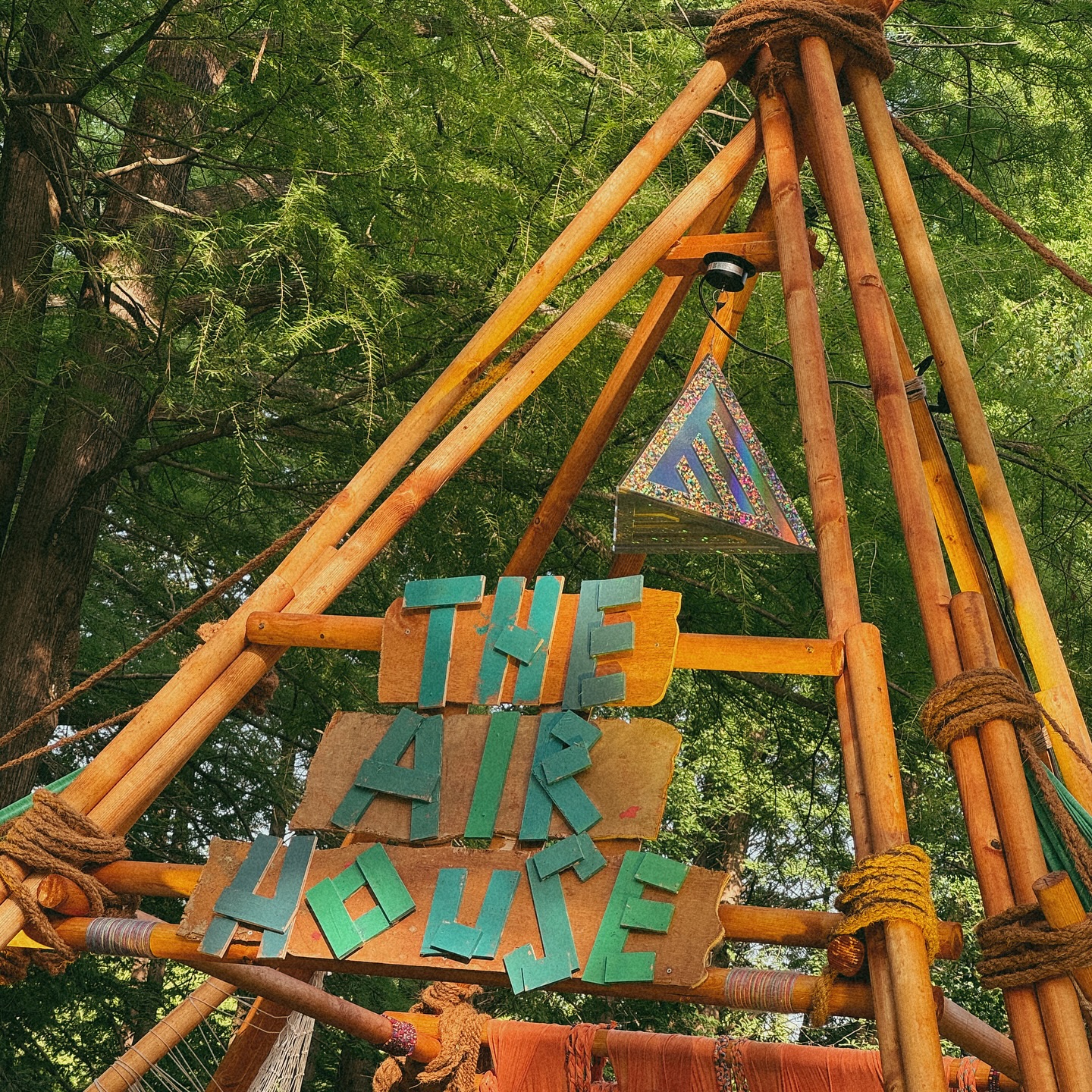 이제는 내 인생속 연례행사가 되어버린 the_airhouse ⛰️
준비하느라 수고했고, 진행하느라 수고했고, 재밌게 놀아주신 모든 분들도 수고하셨습니다 🫡 #익케링 의 전우애도 한껏 업그레이드 🆙 
가을에 또 만나요 🍂