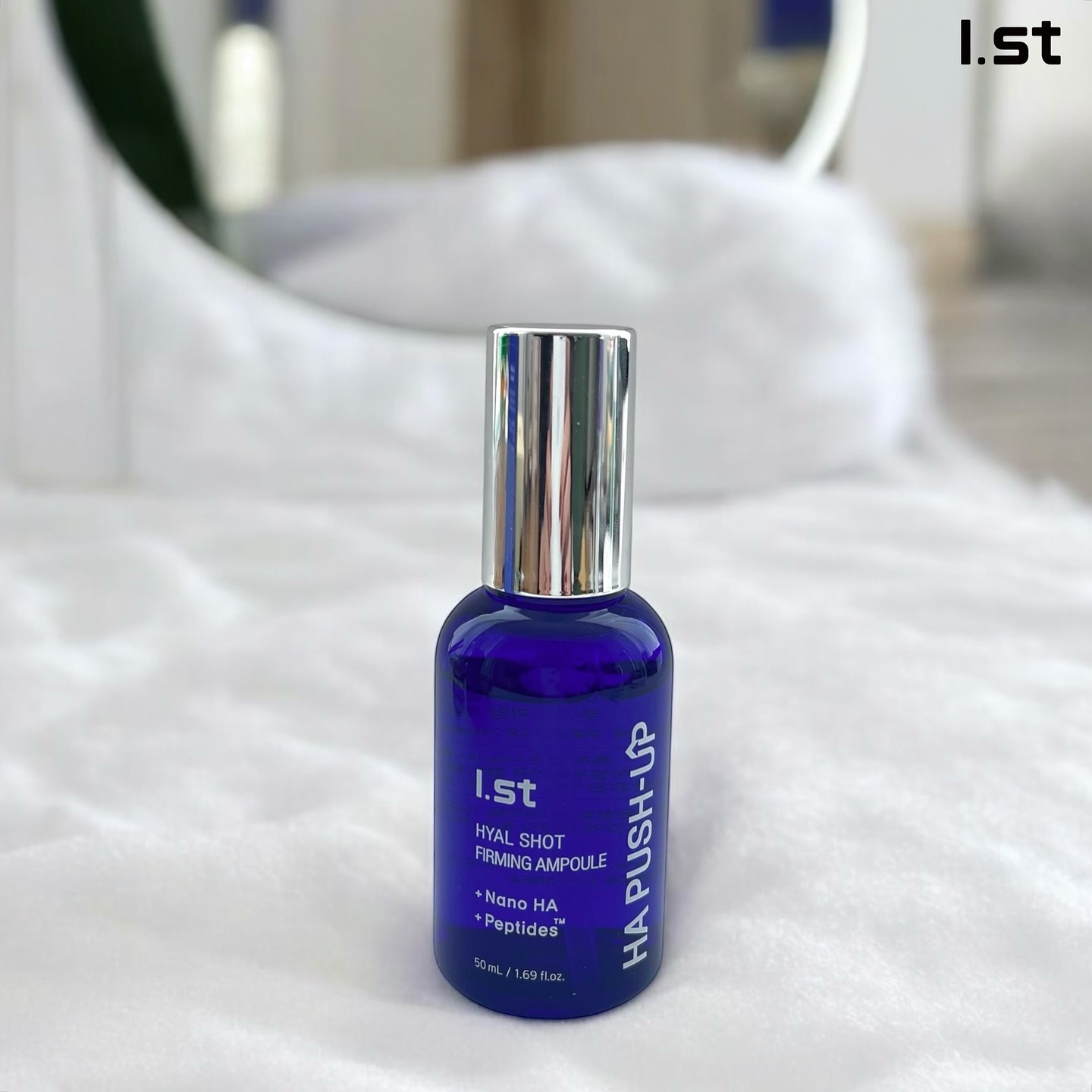 #제품제공

아이스트 히알샷 푸쉬업 퍼밍 앰플 50ml

슬로우에이징의 시작!
파란 실의 기적, HA 히알샷 앰플-

아이스트 히알샷 푸쉬업 퍼밍앰플은 가볍게 피부에서 겉도는 수분감이 아닌 피부 속까지 깊게 수분감을 채워주기 위한 수분앰플이에요.

피부 탄성복원력 개선 ,3D 입체 리프팅효과3중
피부깊은 보습 개선테스트를 완료한 기능성 화장품!
처진 피부탄력을 리프팅해줄수 있는 앰플 제형, 
촘촘하면서 쫀쫀한 파란실타래 같은 제형으로 
늘어진 피부탄력을 끌어당겨올려주고 
2중 히알루론산이 함유되어 피부에 닿자마자 
속당김을 즉각적으로 개선해줍니다

자글자글한 주름과 건조함이 금방 개선되면서 
촉촉한 광채가 나고 리프팅 효과가 있는 
탄력퍼밍앰플이라서 피부가 탱탱해진답니다.

피부 쳐짐 걱정이신분들에게 끈적임없이 촉촉하게 채워주는 앰플로 슬로에이징케어 원하는 분들에게 추천해요

#아이스트 #장도연앰플 #파란실앰플 #히알샷앰플 #3D리프팅 #3D앰플 #실프팅앰플 #무중력앰플 #거미줄앰플 #리프팅앰플