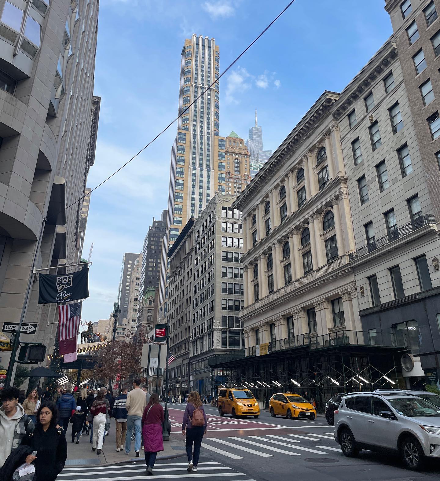 In New York 🤍🫧

 
 
 

#뉴욕 #뉴욕출장 #뉴욕여행 #뉴욕맛집 #뉴욕일상 #newyork #newyorkcity #newyorker #여행 #여행스타그램 #미국 #미국여행 #미국일상 #selca #selfie #selstagram #daily #insta #dailylook #오오티디 #ootd