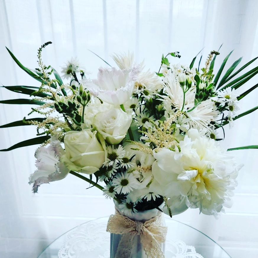 플라워원데이클래스
꽇은 항상 기분좋게 해주네요♡

#원데이클래스수업 #꽃다발💐