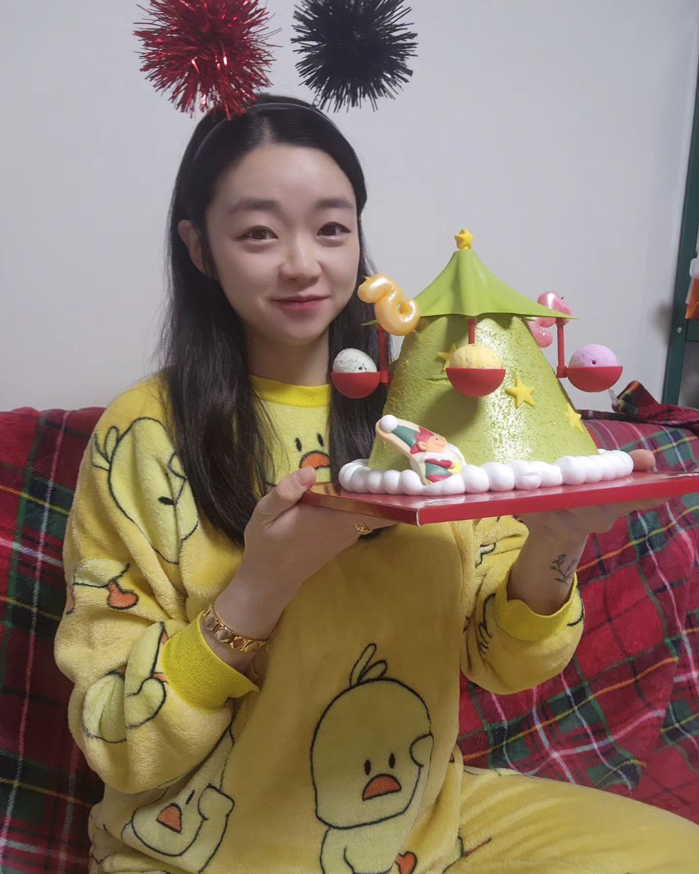 의사턴탱님이단거먹지말랫는데
이스방이아쑤쿠림케이쿠사조쑤니까
요고까지만딱먹고그만먹어야게땅
🐽🐷

#HBD
#35번째