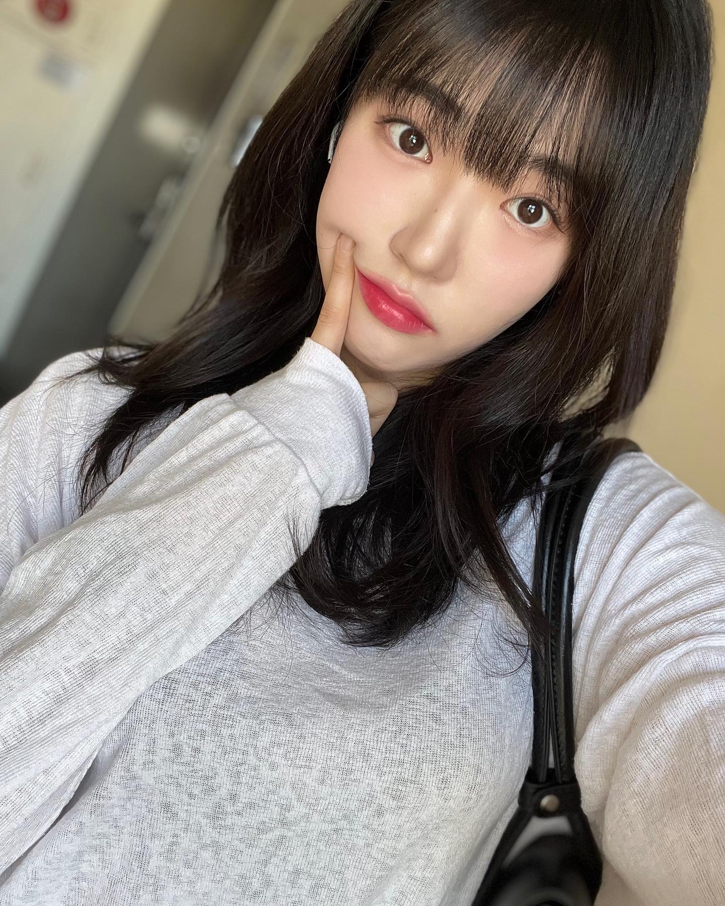 나 머리 잘랏서
그리구 어제 본 철웅이.. 기여버