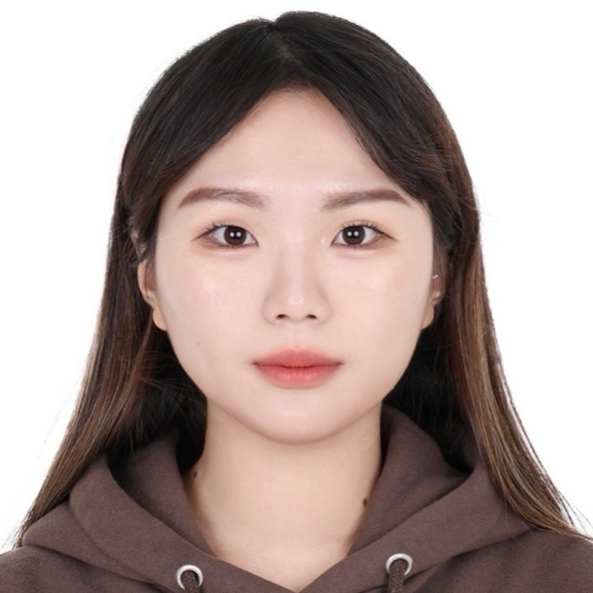 나의 20살 기록
.
.
.

모두들 2023년에 행복했던 일들만 기억하면서 
연말 잘 마무리 하시길..🫶

그리고 2024년에는 좋은 일만 생기길 바래요