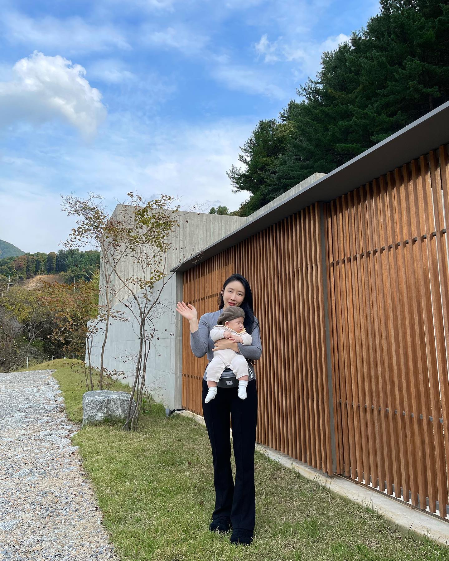 사진첩 정리🫰🏻
힘들었지만 예쁜 사진 잔뜩… 우리 한결이만 데려가서 별이가 삐치지 않길…👏🏻

#나중에별이도꼭데려갈게
