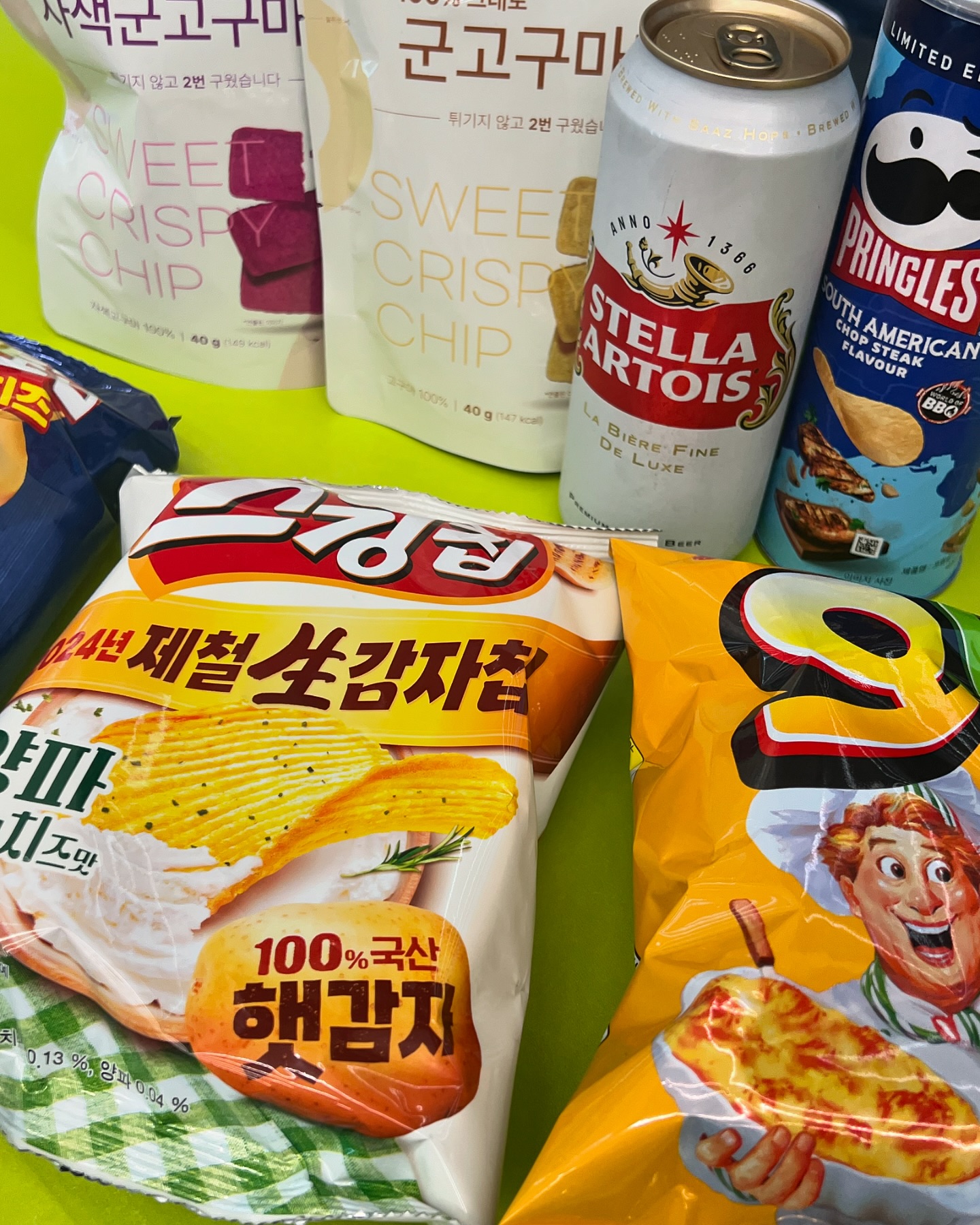 #광고

급하게 손님이 오면 바로 시키면 되서 편해!! 
스텔라 좋아하는 지인을 위한 한상차림(?) 
과자는 다 내 꼬 

inflca stellaartoiskr #스텔라아르투아 #배달의민족
*경고: 지나친 음주는 뇌졸중/기억력 손상이나 치매를 유발합니다. 임신 중 음주는 기형아 출생 위험을 높입니다. 제조사/판매사: 오비맥주