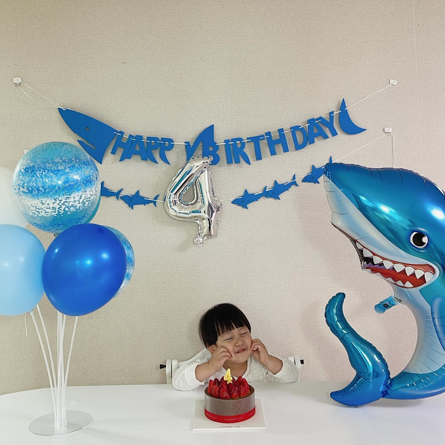 🕊
⠀⠀⠀⠀⠀⠀⠀
2023.10.20
단아의 4살생일🎂❣️
열심히 기록해도 아들생일에선 감성찾기가 힘들다
ㅋㅋㅋㅋㅋㅋㅋㅋㅋㅋㅋㅋㅋㅋㅋㅋㅋㅋㅋㅋㅋㅋ
그냥 기록만하는걸로해😅
우리아들도 사랑해
⠀⠀
#생일파티 #아들맘 #4살생일 #happybirthday
