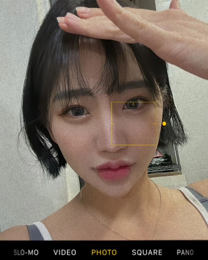 이미지변신~[~
#좀만#더 짜르면 #숏컷이네 #굉장히 #어색#언제 #익숙해질까