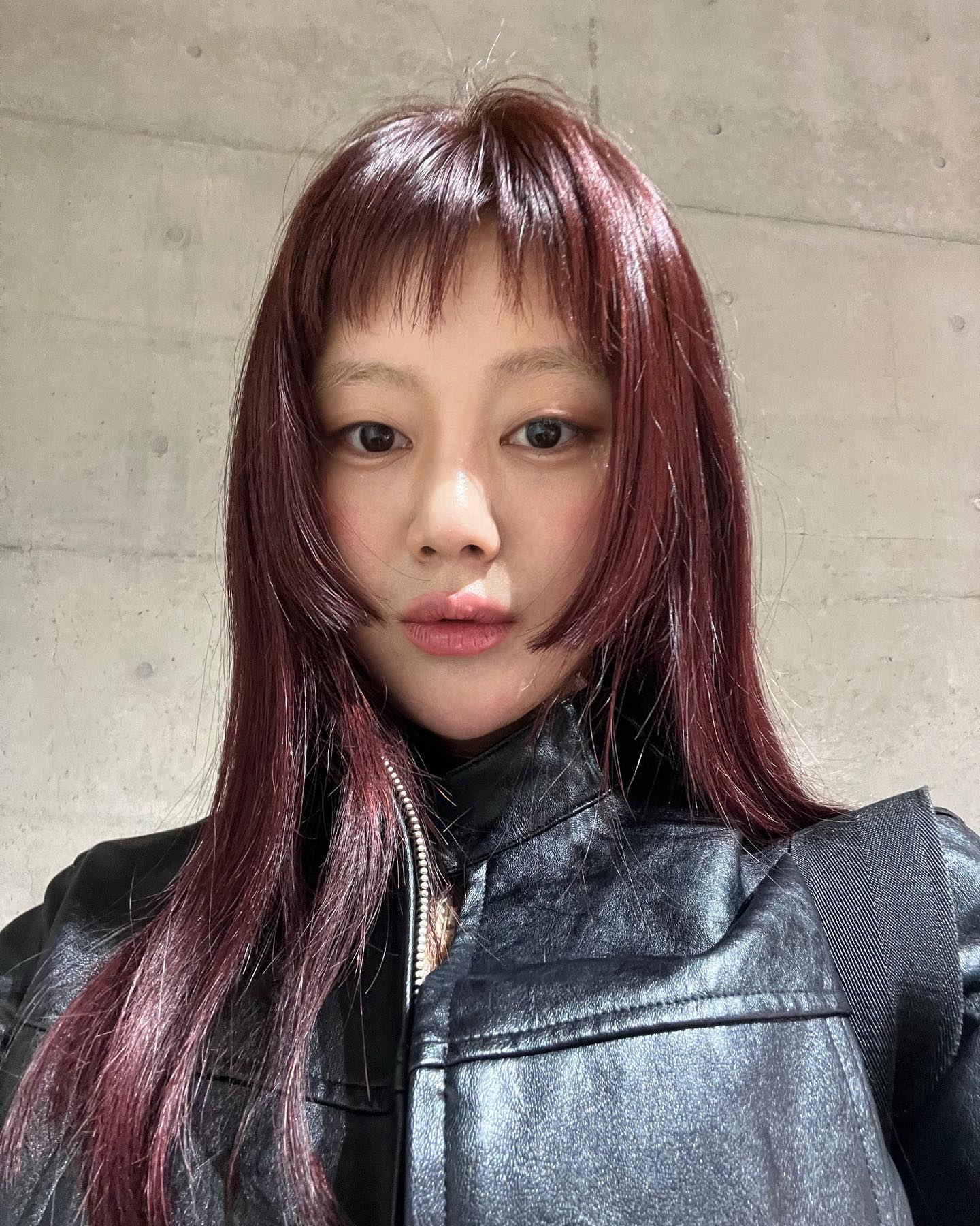 chae.ina 
실짱님의 금손테라피 
#카민레드 어때욥? 🎈
hair 고민 될땐 chae.ina 강chu~💋