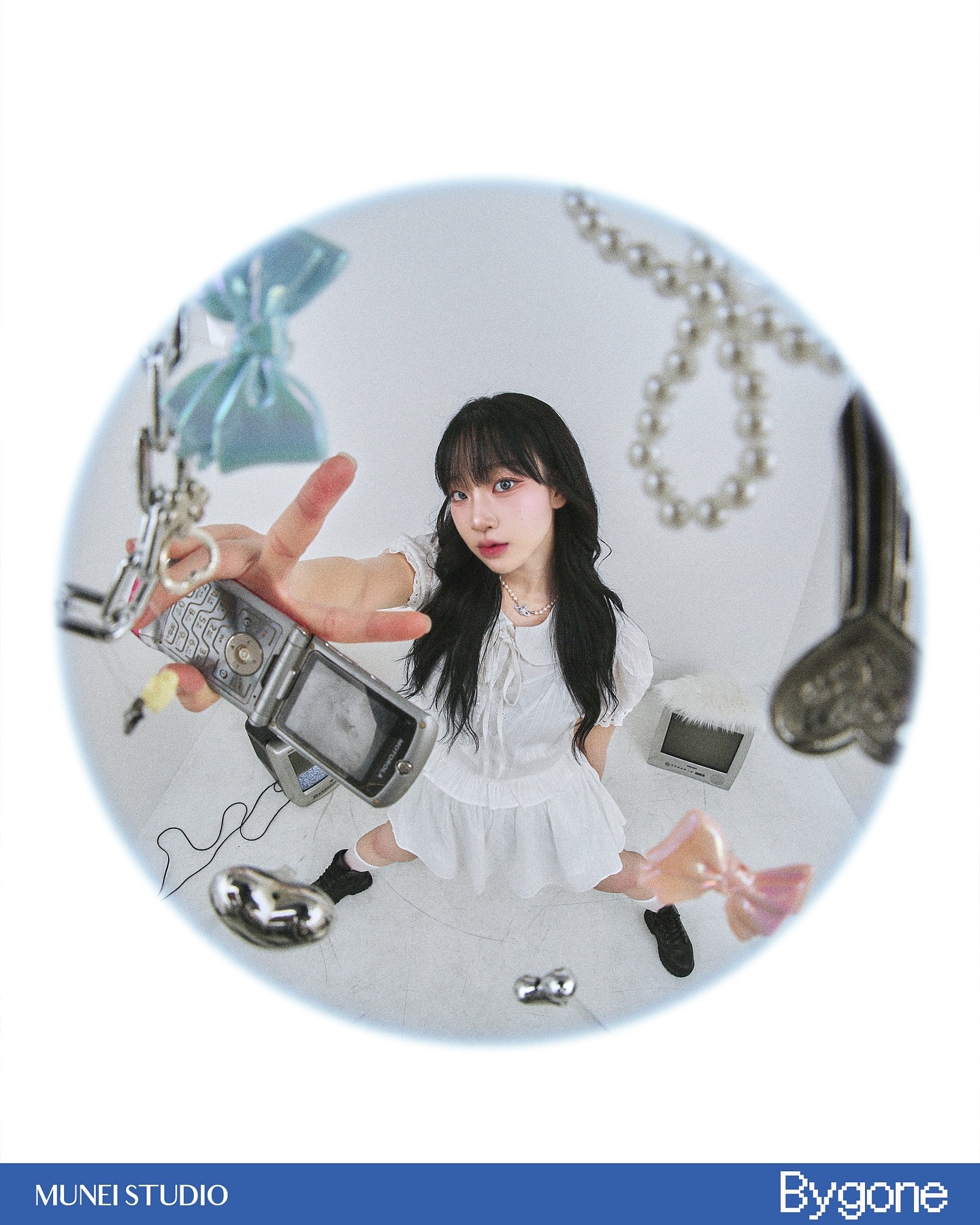 munei_studio 
깜찍하고 힙하고 키치한 무네이 스튜됴 한사발 어떠실랑가?
다 맘에들고,, 사장님도 쏘 큩 나이스 걸이시쟈냐 ,,,, 🥺🤍 
아래층은 카페도 있는데 분위기도 좋고 다음에 한 번 가볼라구요 히히 
컨셉 시즌별로 바뀌면 나 또 간다…. 카페도 꼬옥 갈테야…ᕦ(ò_óˇ)ᕤ