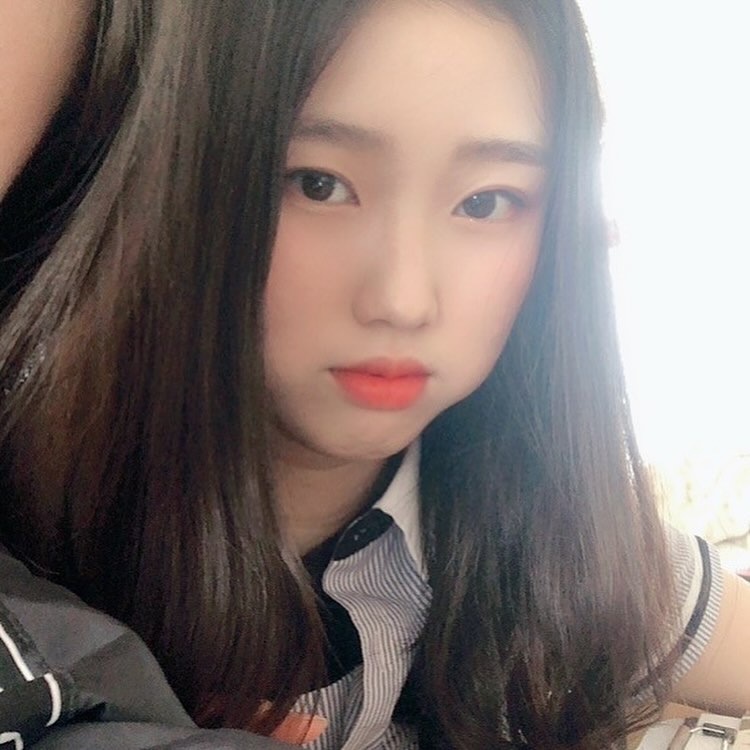 박민영씨 이게 진짜 고딩 강지원입니다.