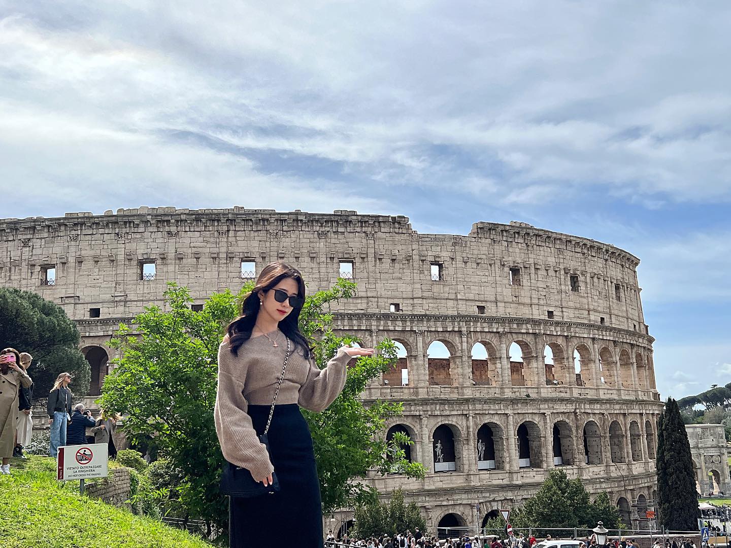 콜로세움, 트레비분수, 바티칸
포지타노, 폼페이, 소렌토 남부투어🇮🇹
⠀
⠀
⠀
⠀
⠀
#italy #italy_vacations #italytravel #colloseum #pompei #positano #sorento #colosseo #basilica #trevifountain