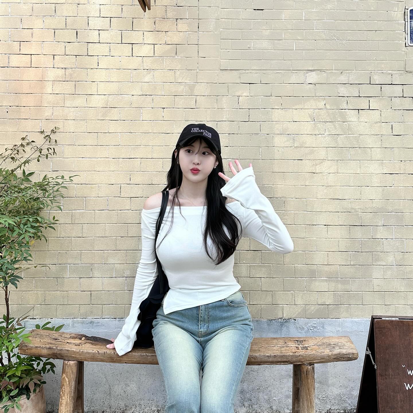 ☑️심플한 로고 디자인이 뽀인트인 모자🖤

thecollectorpage,#thecollectorpage #더콜렉터페이지 #TCP #더컬렉터페이지 #더콜페