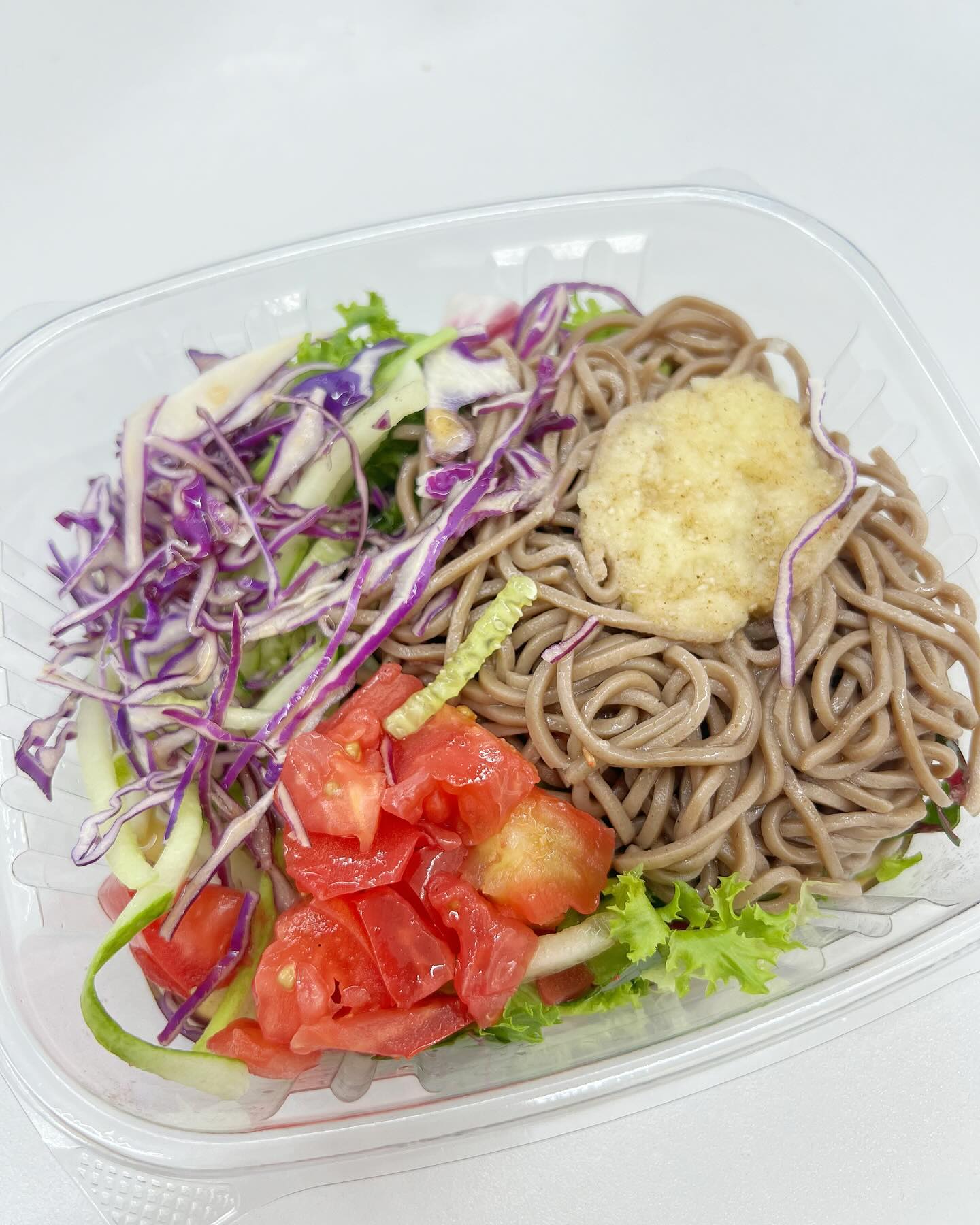 #광고
요즘 샐러드에 푹 ~ 빠진 내 점심 🍽️
맛있는 샐러드 먹으면서 쉽게 다이어트 하기 ㅎㅎ

inflca #일상 #소비 #추천템 #쿠팡