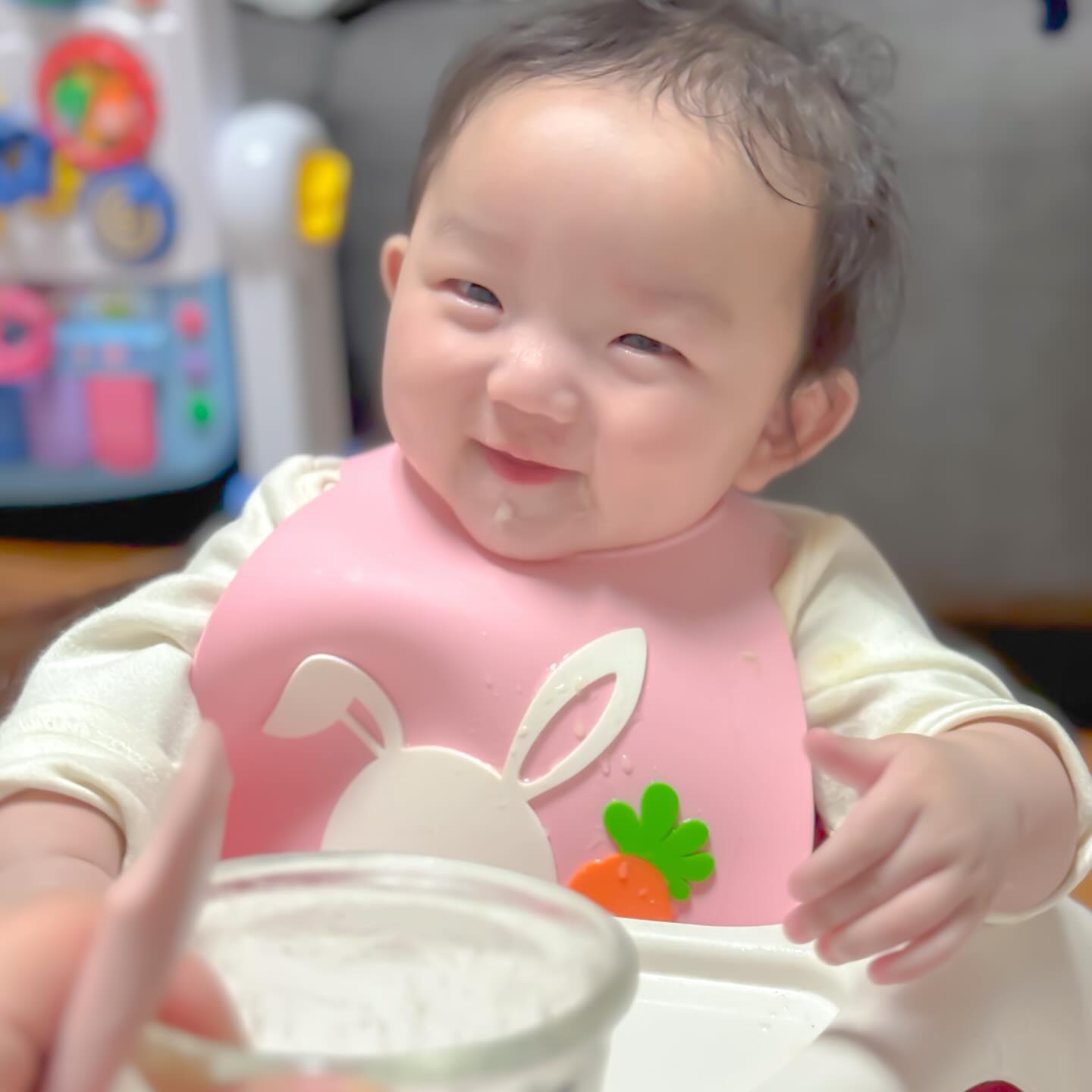 2024.02.29 
너의 첫 이유식❤️
#성공적 (?).... #놉😤 ㅋㅋㅋㅋ
.
#첫이유식 #쌀미음 #쌀미음1일차