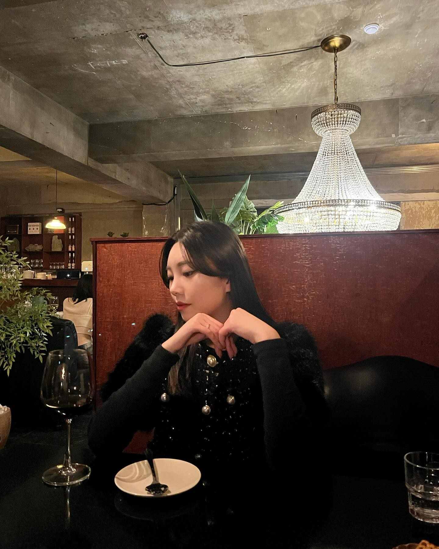 와인 세병.. 나 와인 조아했네🍷

#회색도시 #와인 #맛집
