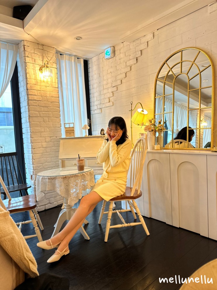 경기도 예쁜카페, 수원 카페 추천! 인생샷 건지자 포트웰브