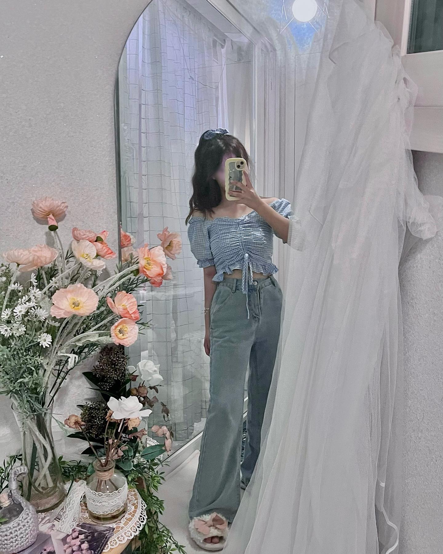 🦋

#ootd #오오티디 #오오티디룩 #치마 #바지 #옷 #코디 #룩북 #룩 #학생코디 #학생룩북 #거울샷 #outfit #비율 #홈카페 #포토존 #인테리어 #패션계정맞팔 #코디모음 #섬유디자인 #해피해피해피 #accessories #발코니인테리어 #펌 #outfitoftheday #데일리룩 #06 #photozone #fashion #style