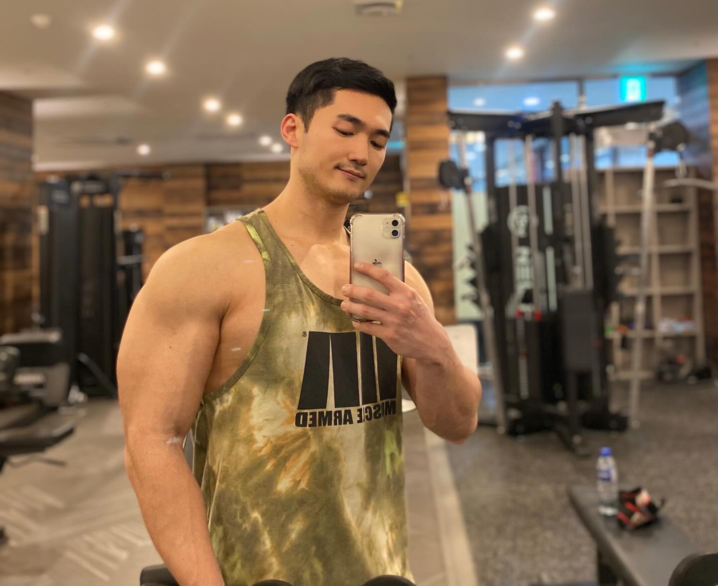 회원님 인바디 변화
.
.
체지방만 컷팅한 회원님👍
지방컷팅 원하시면 문의주세요🏋🏼