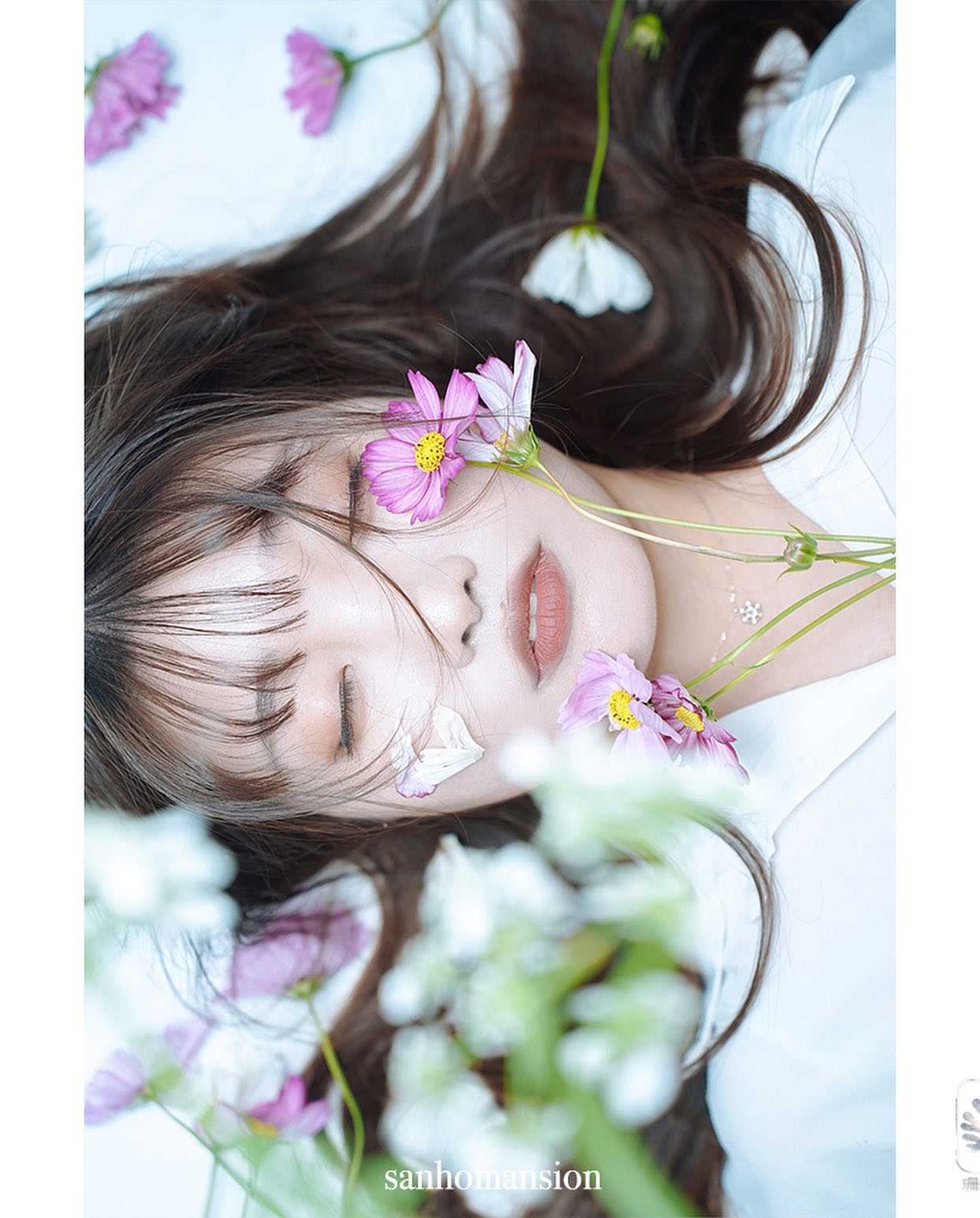 꽃 가득🌸🌸🌸
⠀
⠀
⠀
⠀
⠀
⠀
⠀
⠀
⠀
⠀
⠀
⠀
⠀
#99 #25 #24 #instagram #daily #dailylook #selfie #일상 #프로필사진 #산호맨숀 #산호맨숀랜덤기프트 #25살기록 #기록스타그램 #좋반 #좋아요반사 #좋아요 #좋아요그램 #선팔 #맞팔 #선팔하면맞팔 #맞팔환영 #맞팔해요