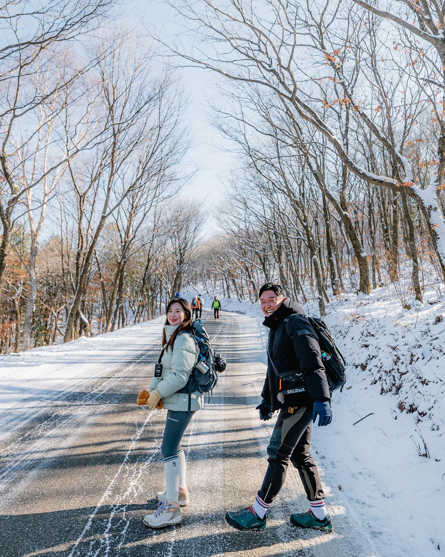 .
끝나지 않은 그레고리 사진첩🥴💕
사진보니까 또 산가고싶다🏔️!!!!!

그레고리어드벤쳐크루 2기 모집중인데
이번엔 제주래요🙌🏻🙌🏻🙌🏻
뽑히는 사람 너무 좋겠다~~~

#그레고리어드벤쳐크루1기 

gregory_adventure_kor 
gregorypacks