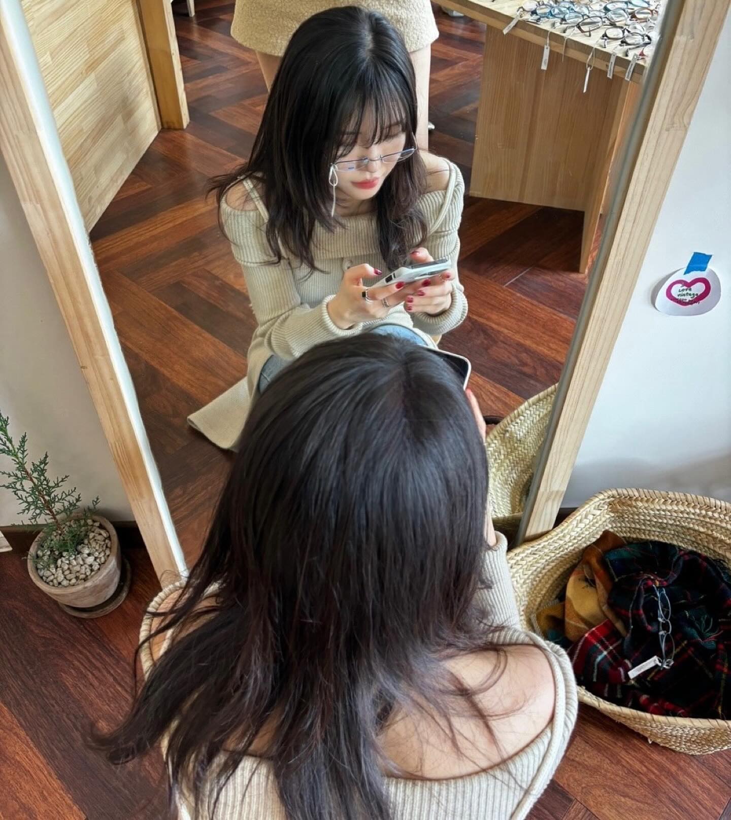 회사가 성수인데 주말에도 성수에서 노는 애